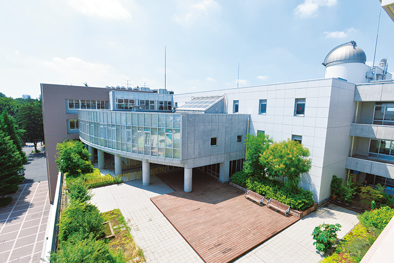 写真：明星中学校・高等学校